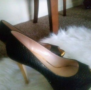 High heel shoes